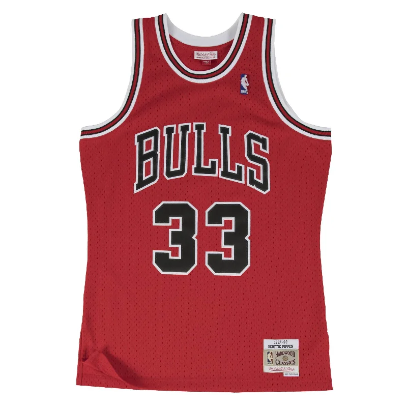 Youth Chicago Scottie Pippen #33 Bulls Mitchell & Ness Hardwood 97-98 Classic Swingman Jersey- Red Cool Men's Distressed Youth Chicago Scottie Pippen #33 Bulls Mitchell & Ness Hardwood 97-98 Classic Swingman Jersey- Red Cool Men's Distressed