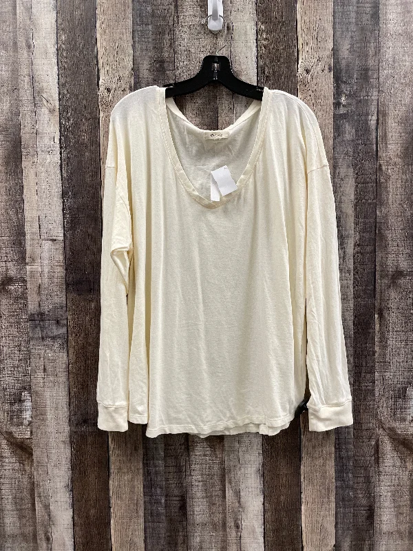 Top Long Sleeve By Madewell In Cream, Size: Xl Elegant Men's Formal 