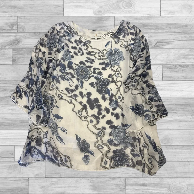Top 3/4 Sleeve By Clothes Mentor In Blue & White, Size: L Traditional Men's Wool