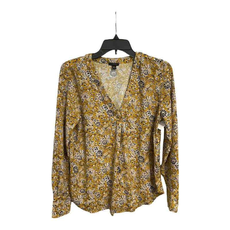 Top Long Sleeve By Ann Taylor In Yellow, Size: Xs Vacation