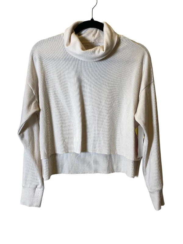 Top Long Sleeve By American Eagle In Cream, Size: Xs Athletic Men's High