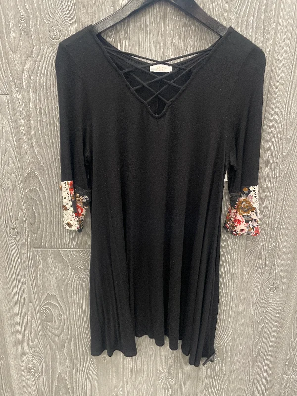 Tunic 3/4 Sleeve By Clothes Mentor In Black, Size: L British Gentleman Style