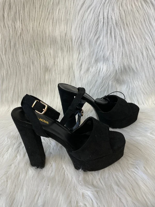 Black Sandals Heels Block Fashion Nova, Size 10