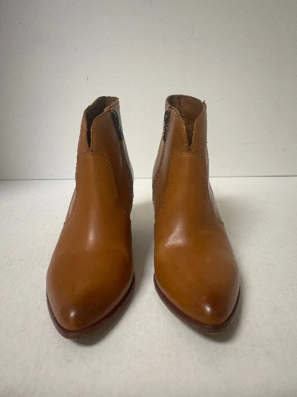 Boots Ankle Heels By Frye In Brown, Size: 6