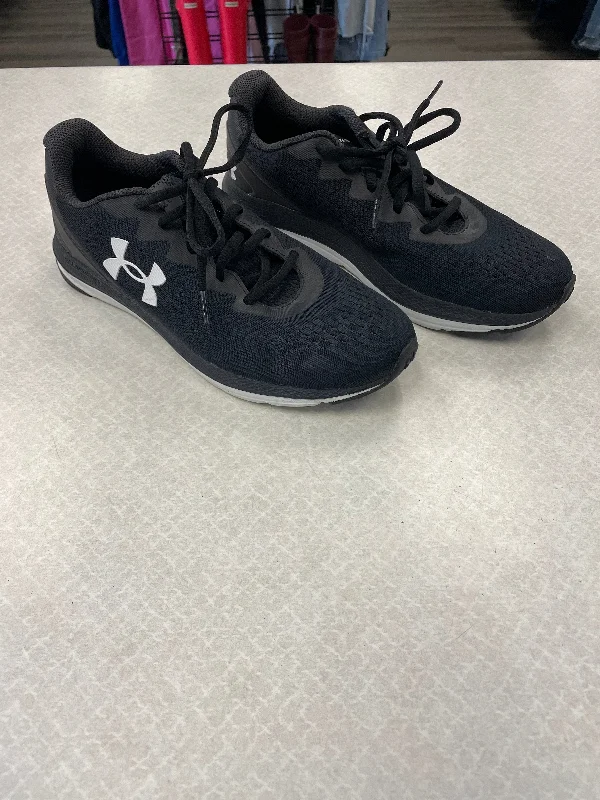 Shoes Sneakers By Under Armour In Black & White, Size: 9